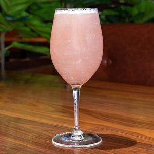 Web Images_Harry's-2026-Pink Paddock Fizz
